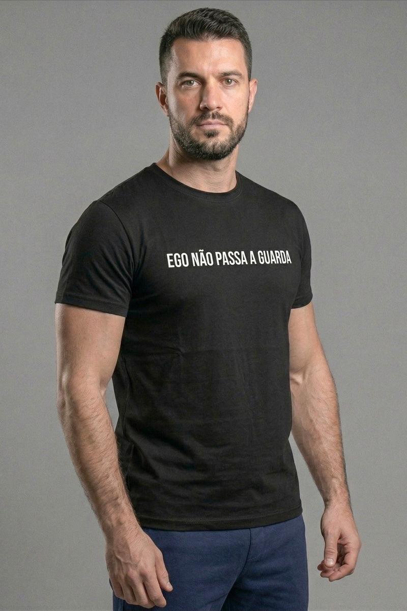 Camiseta Coleção Pressão Ego Não Passa a Guarda