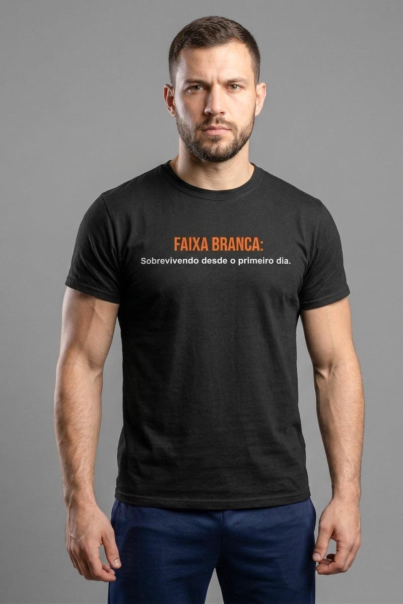 Camiseta Coleção Zoeira Faixa Branca Sobrevivendo